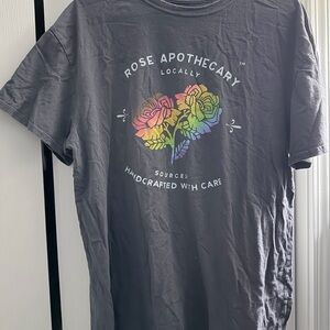 Rose Apothecary Schitt’s Creek Graphic T-Shirt